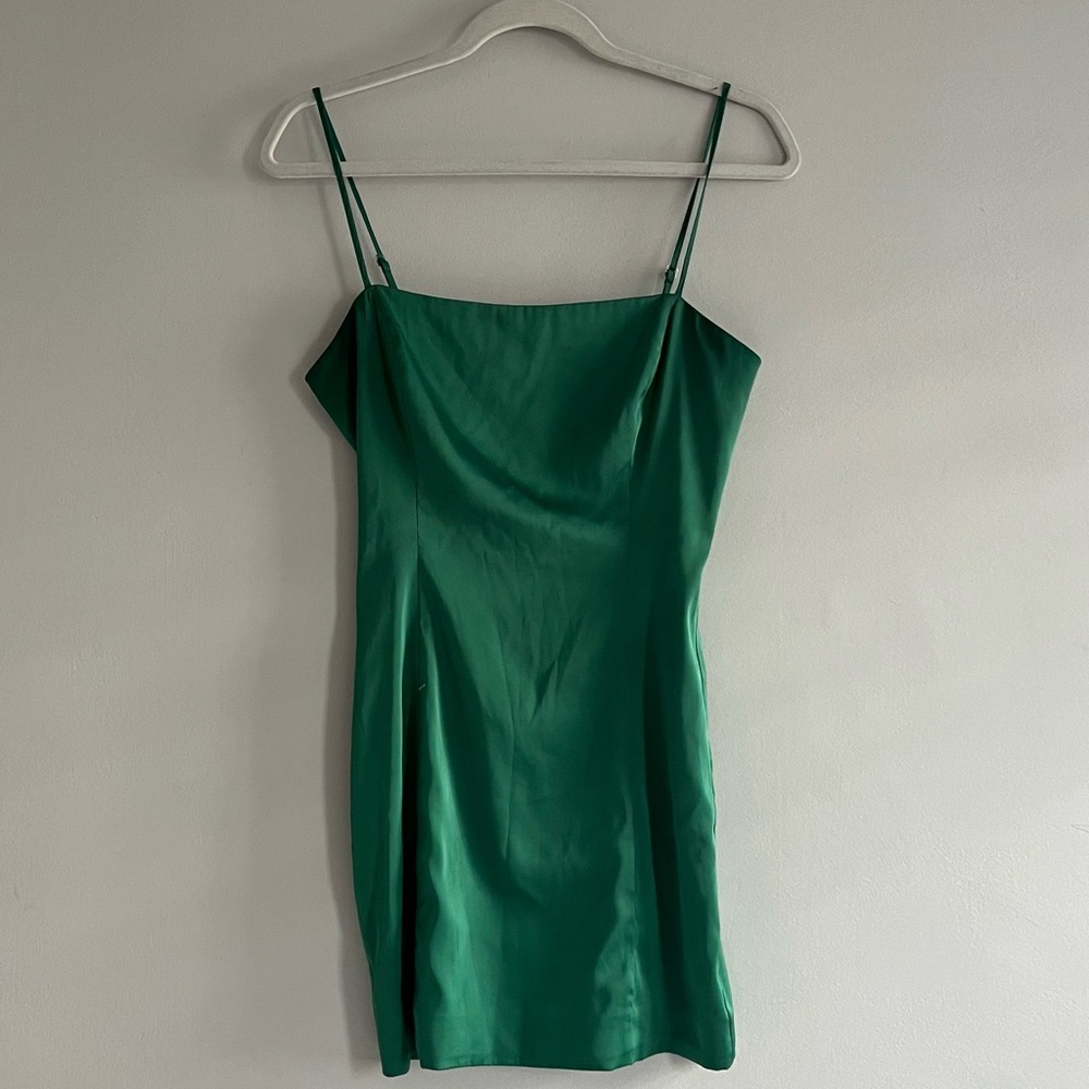 Aritizia Sunday best bodycon dress